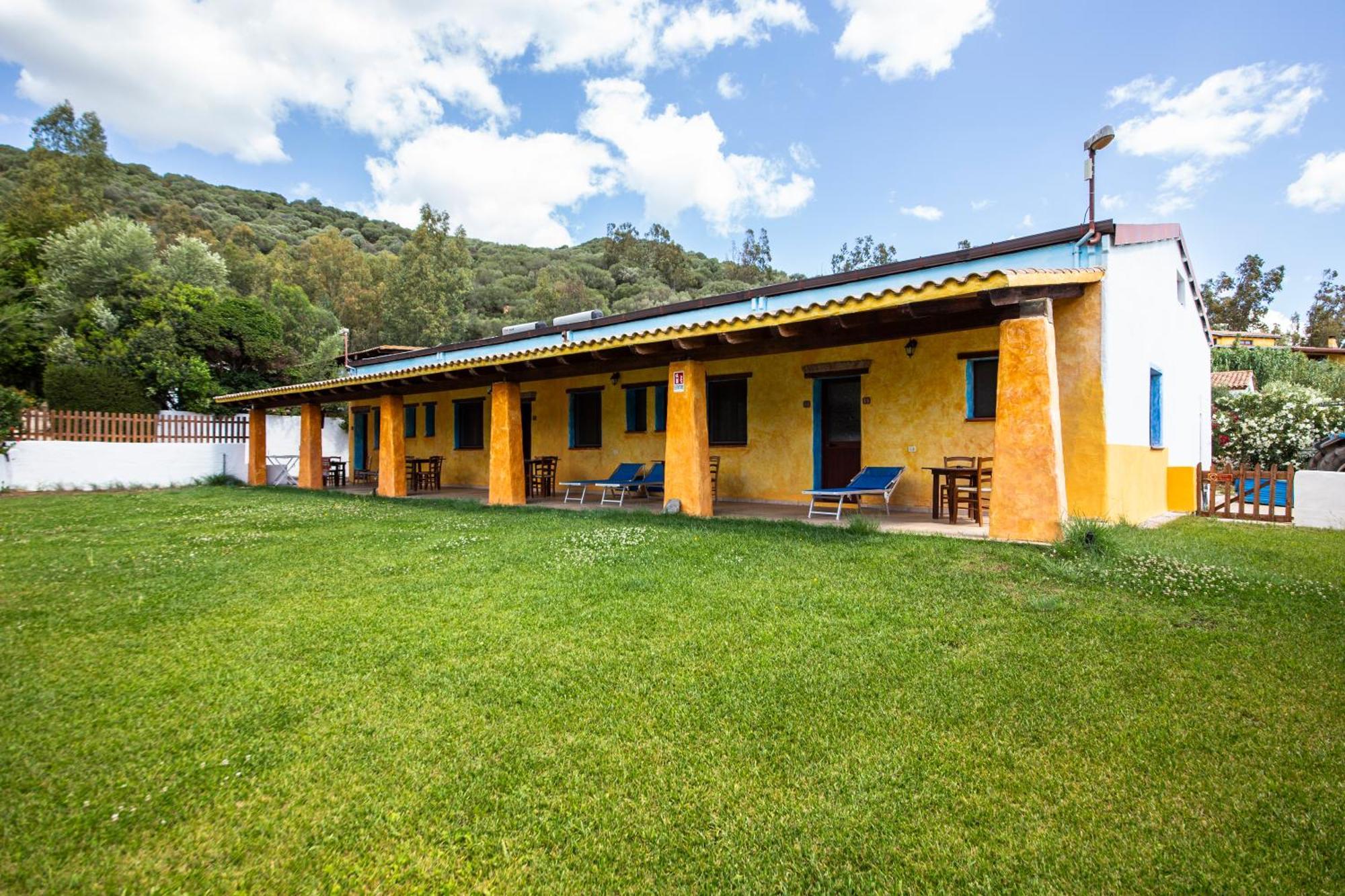 Agriturismo Piperedda Irgoli Eksteriør bilde