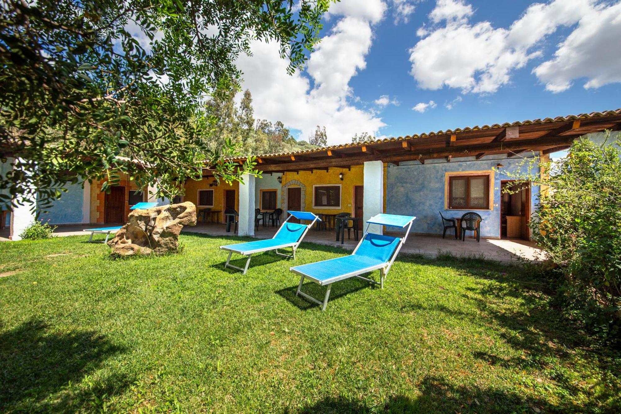 Agriturismo Piperedda Irgoli Eksteriør bilde