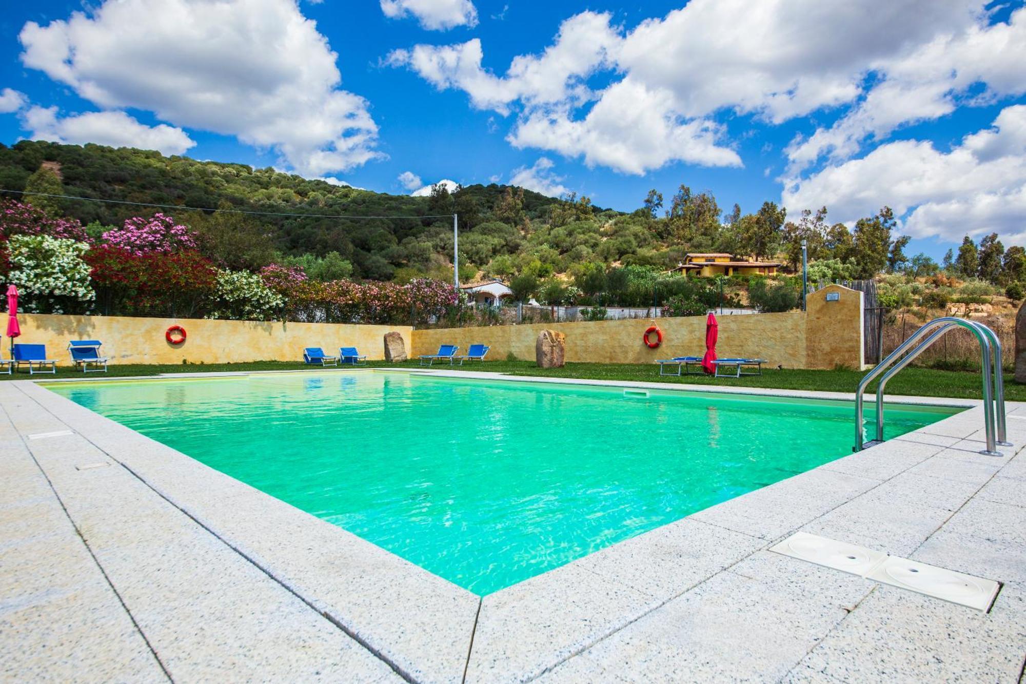 Agriturismo Piperedda Irgoli Eksteriør bilde